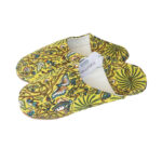 Pantuflas de cuero y tela Rosen.